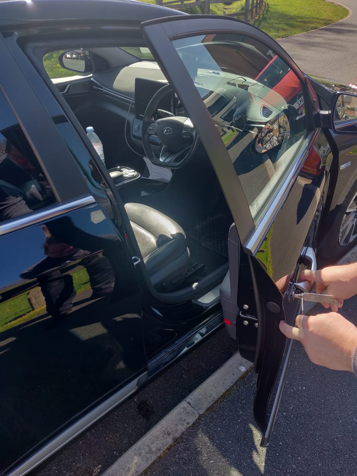 Car Keys Fix - Emergency Lockout Assistance in Nottingham and surrounding areas