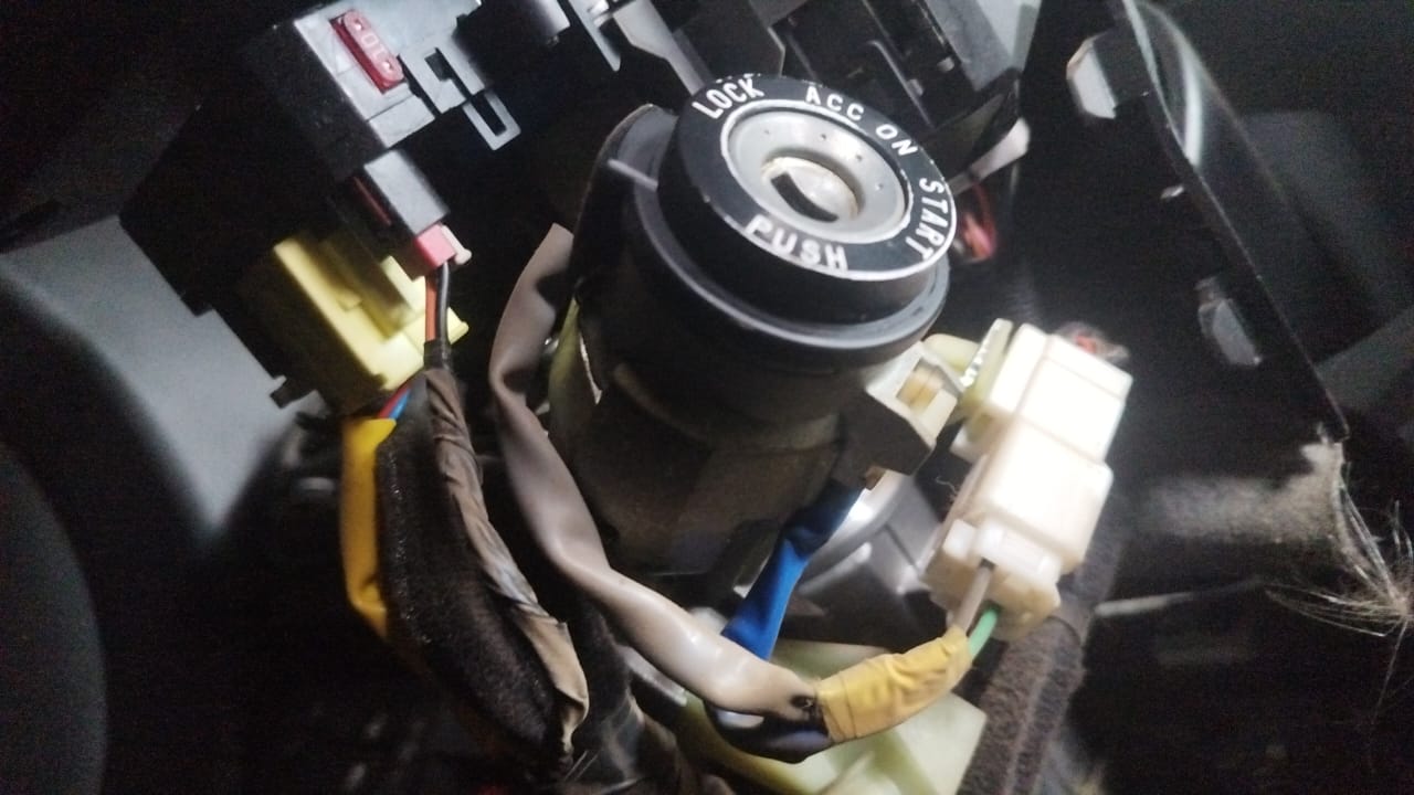 Car Keys Fix - Advanced Vehicle Key Solutions in Nottingham and surrounding areas