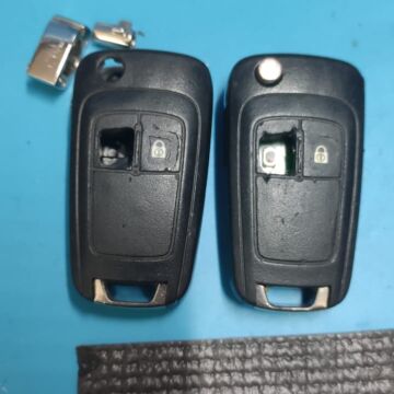 Vauxhall Mokka 2014, 2 Key Fobs Repaired - Bulwell, Nottingham